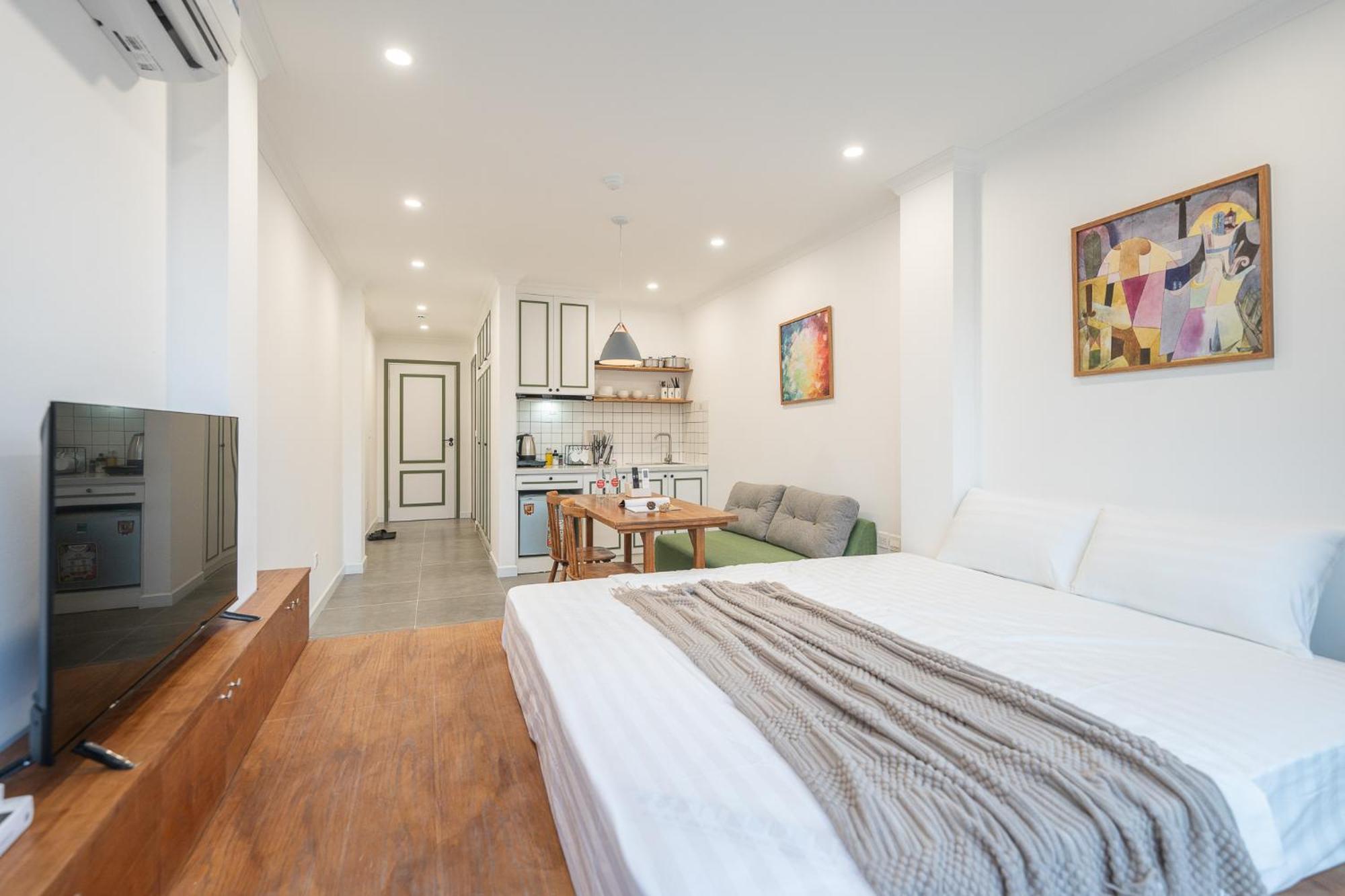 Location/Big Group/Private Villa With Pool And Kitchen ハノイ市 エクステリア 写真