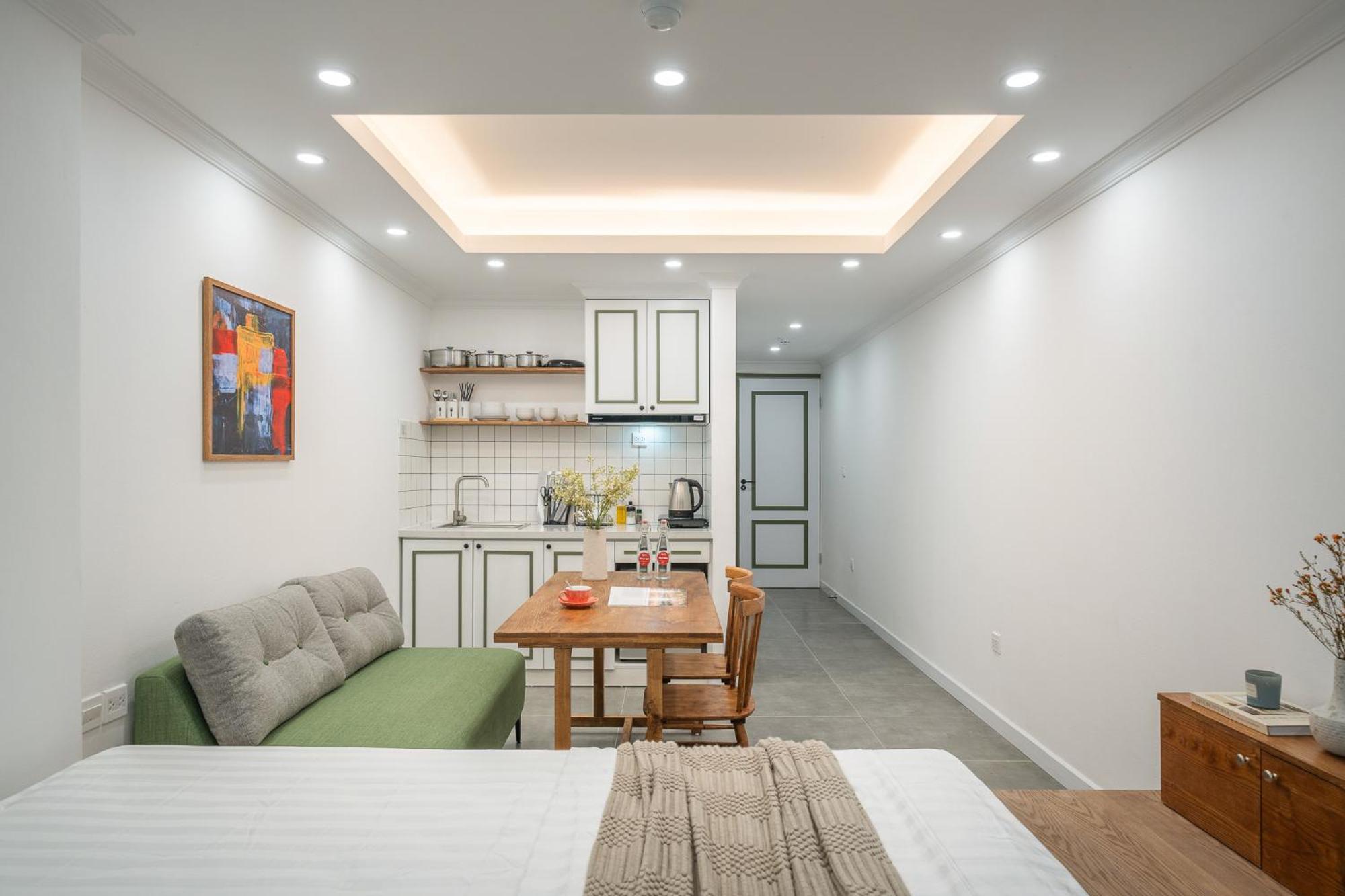 Location/Big Group/Private Villa With Pool And Kitchen ハノイ市 エクステリア 写真