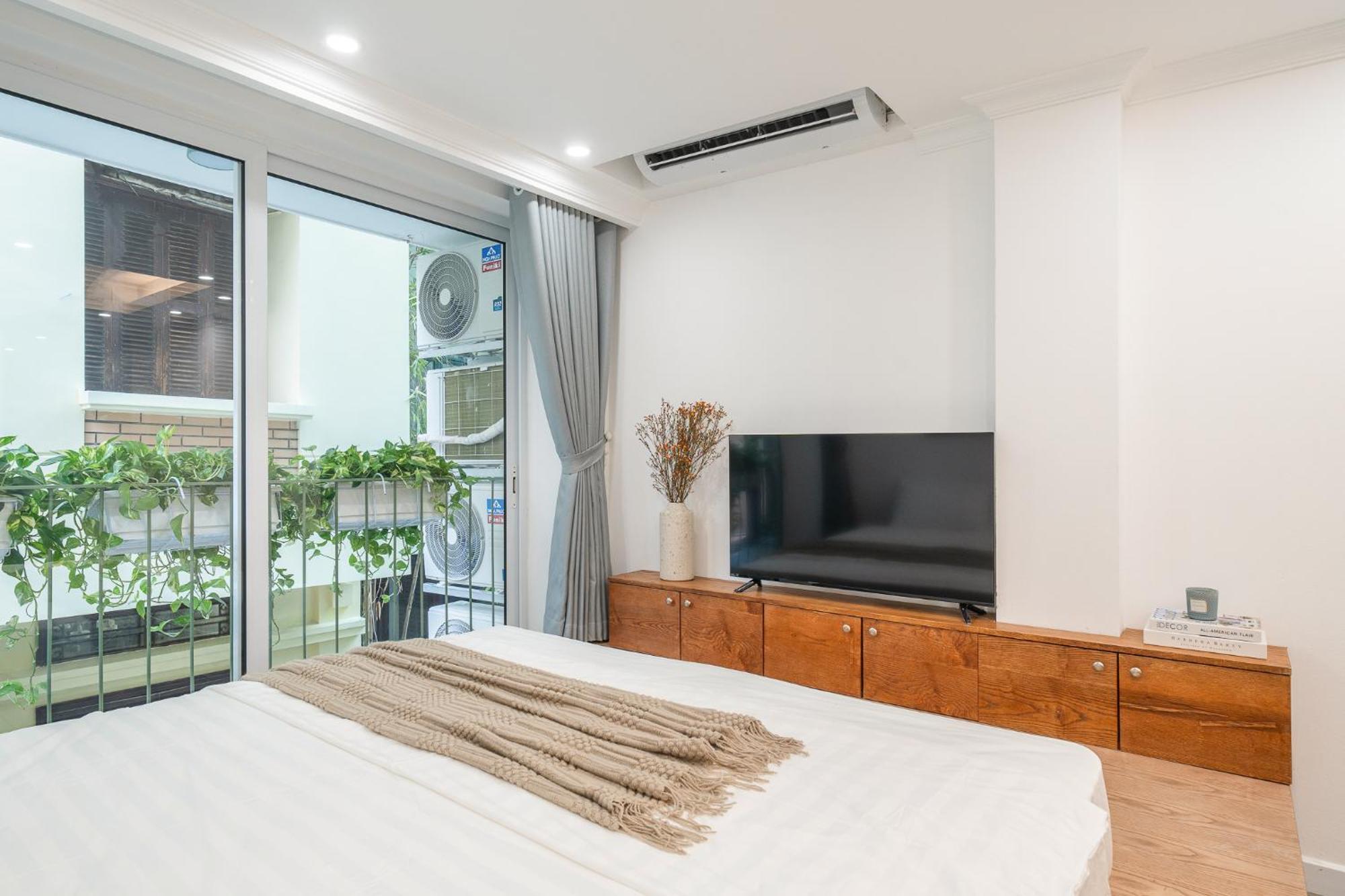 Location/Big Group/Private Villa With Pool And Kitchen ハノイ市 エクステリア 写真