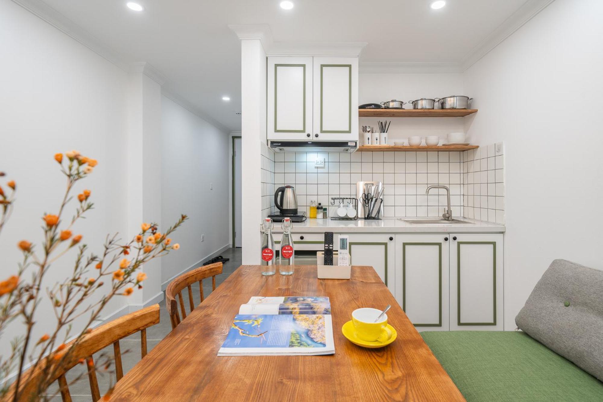Location/Big Group/Private Villa With Pool And Kitchen ハノイ市 エクステリア 写真