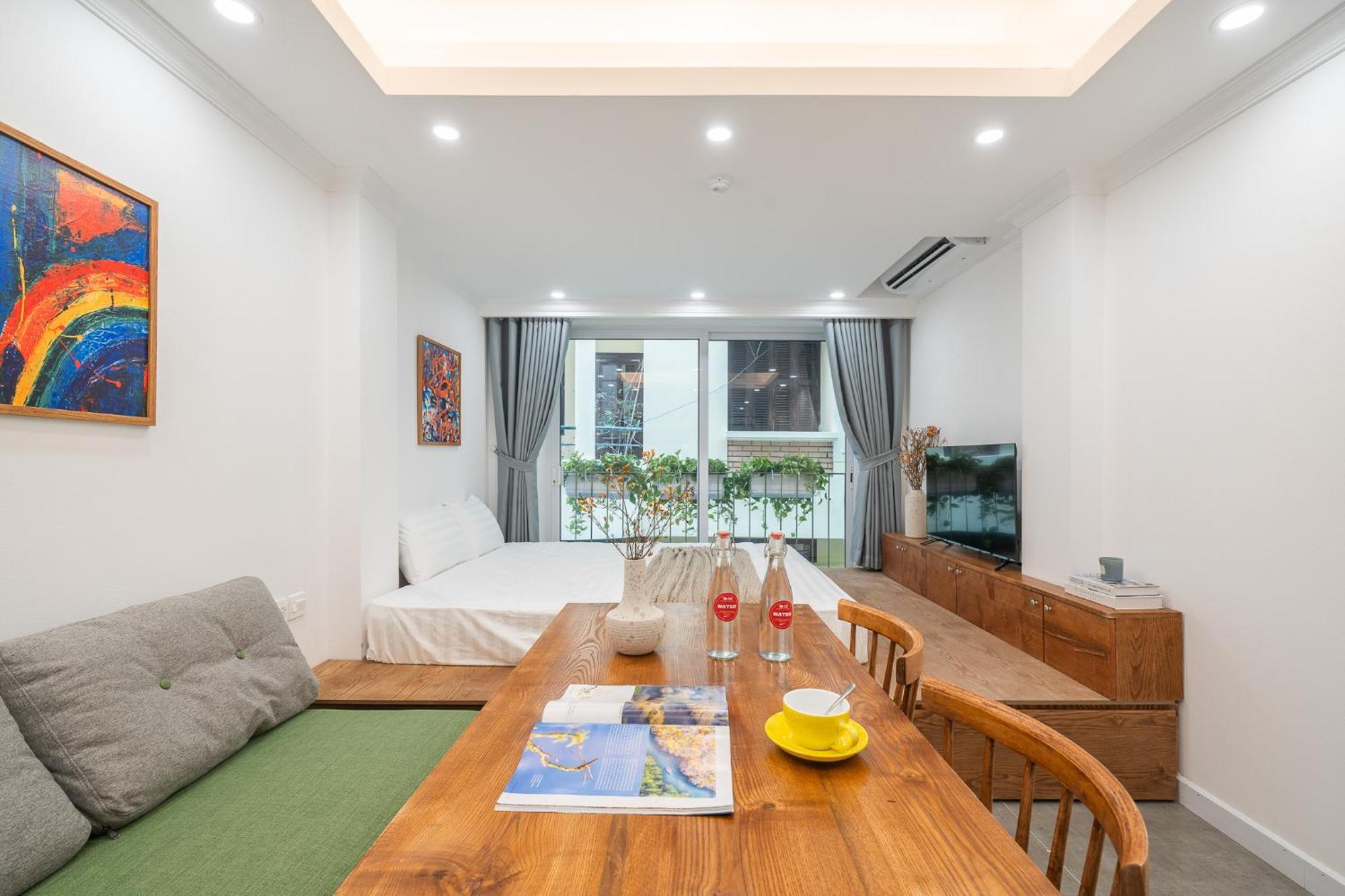 Location/Big Group/Private Villa With Pool And Kitchen ハノイ市 エクステリア 写真